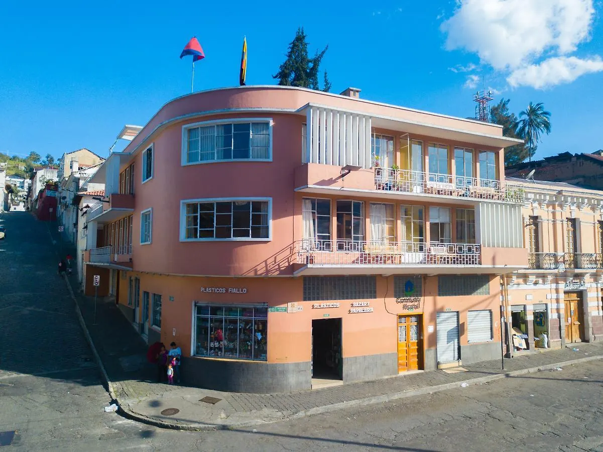 Community Hostel Quito 0*,  Ecuador
